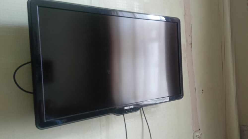 Телевизор PHILIPS