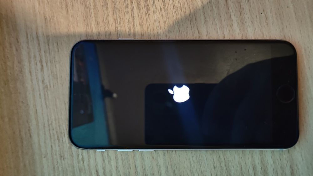 Apple iPhone 6 32Gb з коробкою.
