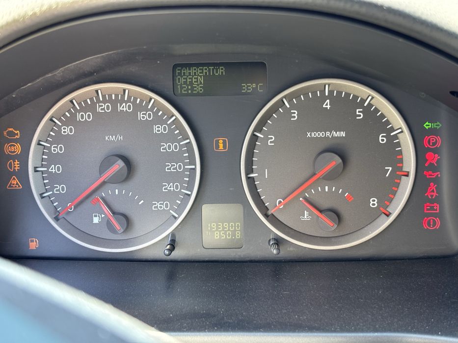 Volvo V50 універсал