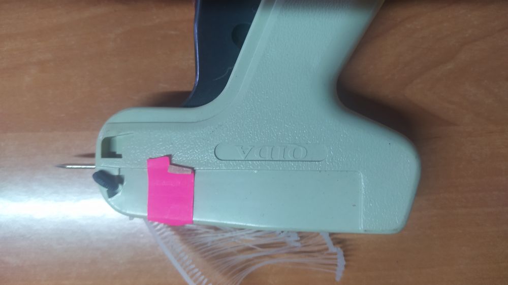 Пистолет для этикеток