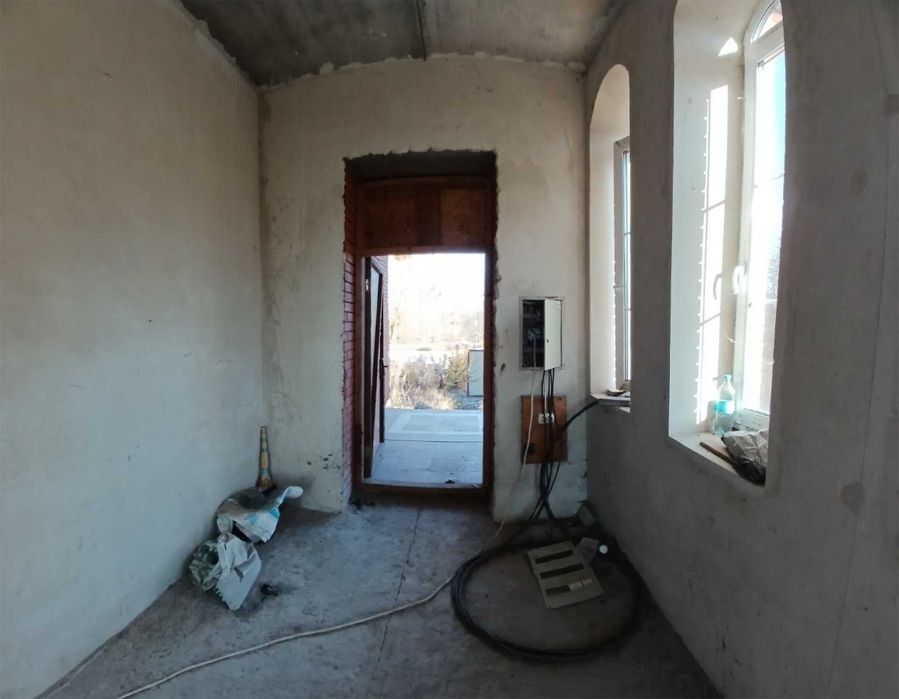 Крушинка Продаж будинку заг пл 373м.кв +гараж 58м.кв. 20с біля озера