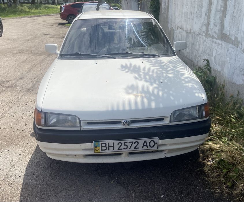 Обменяю Mazda 323 BG