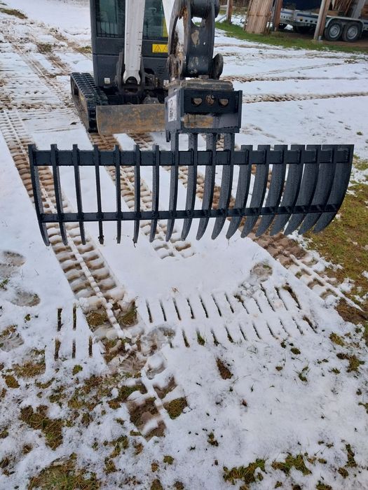 Usługi minikoparką 2T i koparką kołową 16T
