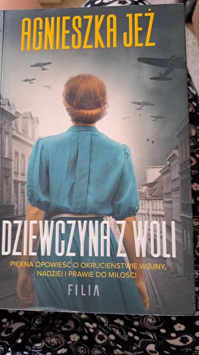 Agnieszka Jeż - Dziewczyna z Woli