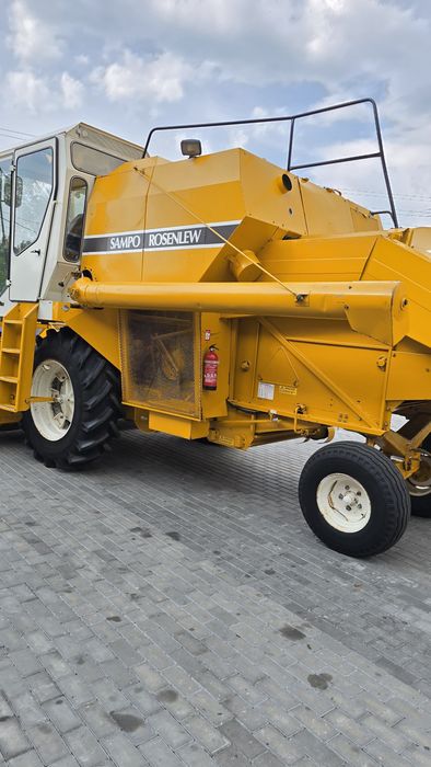 Комбайн Sampo 680/masseyferguson 20