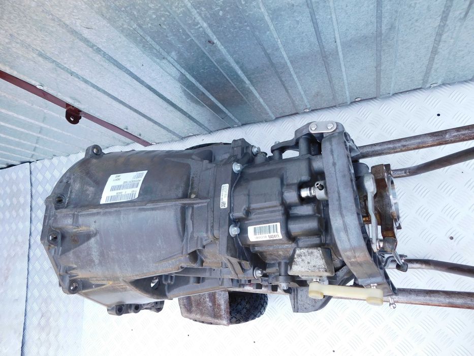 Volkswagen CRAFTER 2.5TDI skrzynia biegów IDEALNA mały przebieg 2800