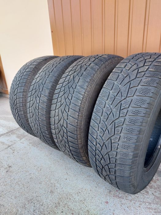 Opony zimowe 235/65 r17 Dunlop