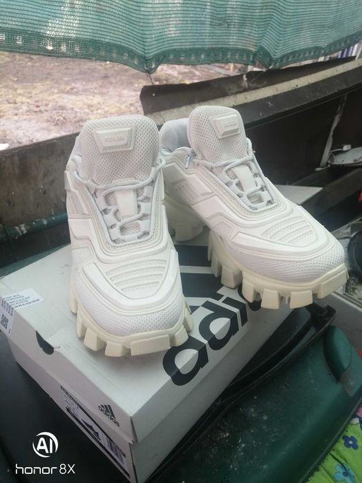 Кроссовки PRADA женские