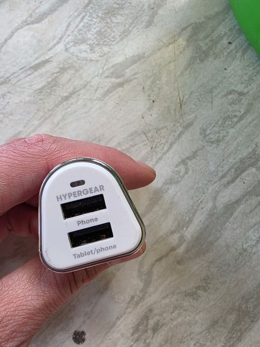 Przejściówka USB do gniazda zapalniczki