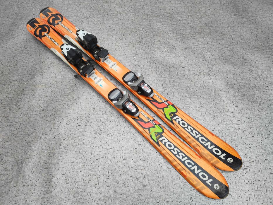 Dobry Juniorski ROSSIGNOL RADICAL  110 cm . Po serwisie