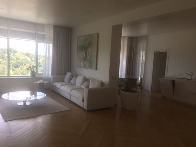 Продається квартира 126 м²