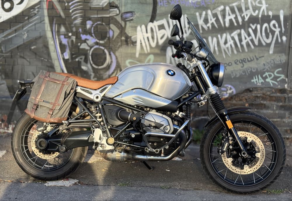 Мотоцикл BMW RnineT 2020 рік
