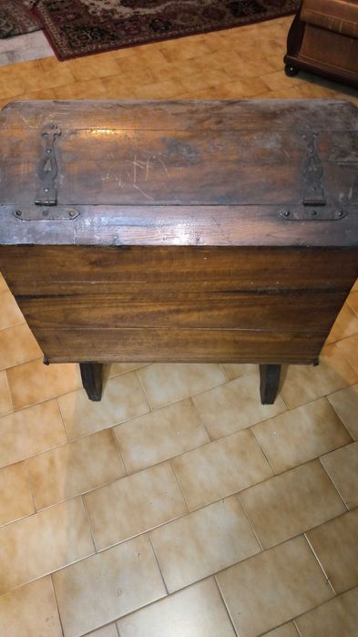 Baú garrafeira vintage