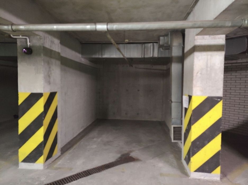 Sprzedam komfortowe, niezależne i bezpieczne miejsce postojowe