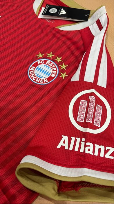 Camisila Bayern de Munique