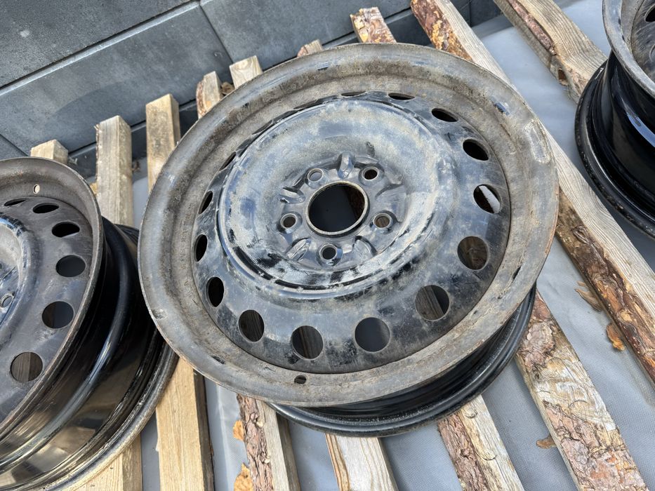 Felgi stalowe 16 5x114.3