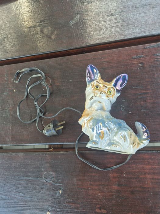 Lampa piesek PRL