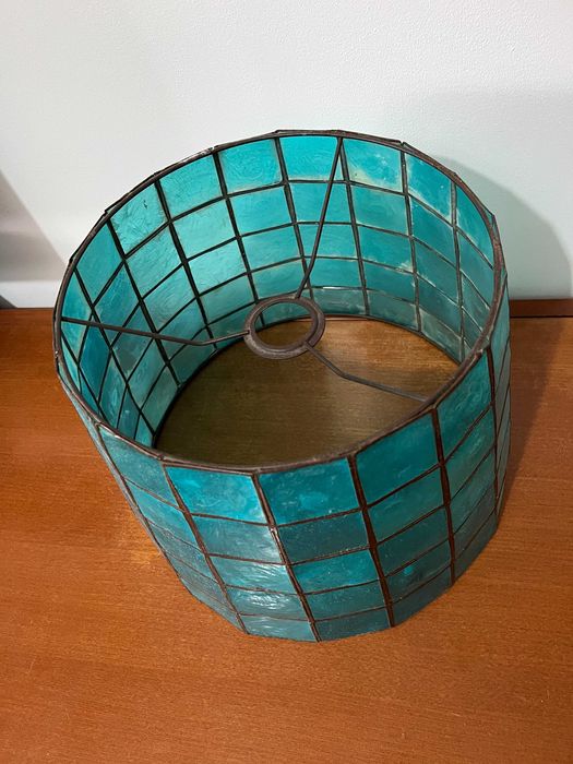 Candeeiro com Abajur Azul de Teto Kintama – Gato Preto