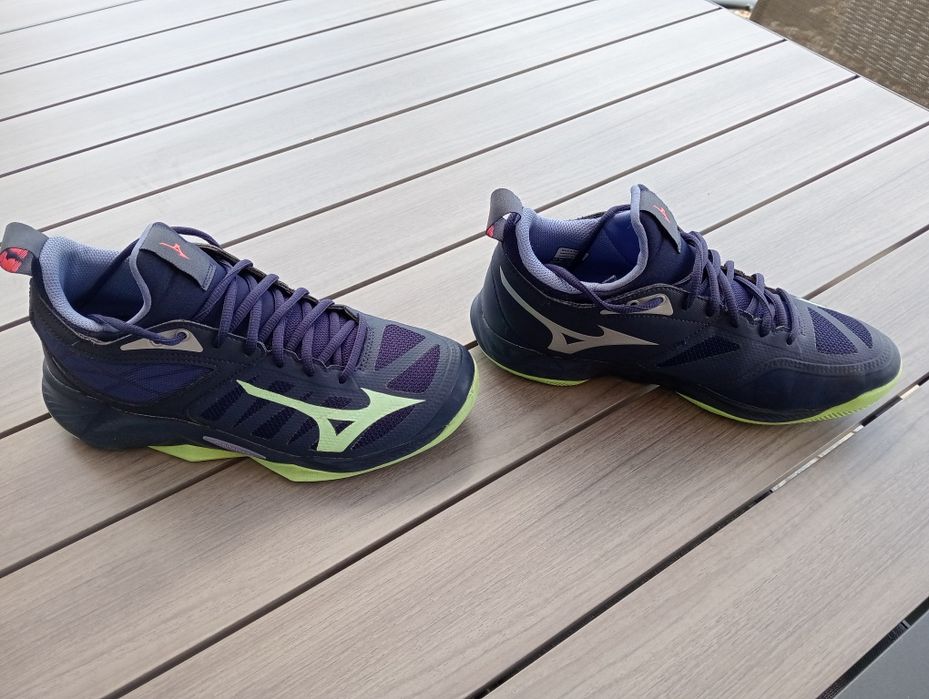 Sapatilhas MIZUNO VOLEIBOL - 39  *como novas*