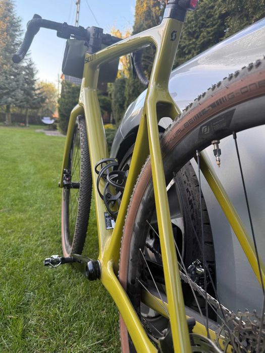 Scott Addict Gravel 20 Carbon 2023 SRAM Rival XPLR AXS XL – 1000 km
