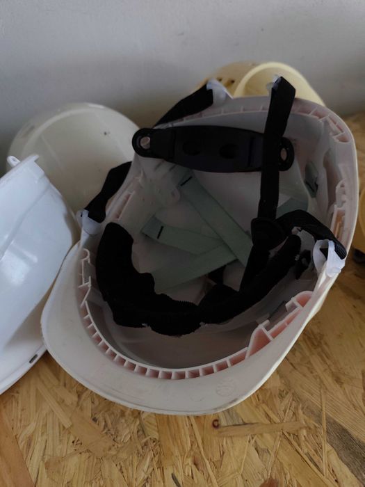 Kask budowlany 7 sztuk