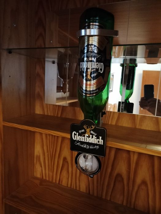 Dispensador de Glenfiddich para bar
