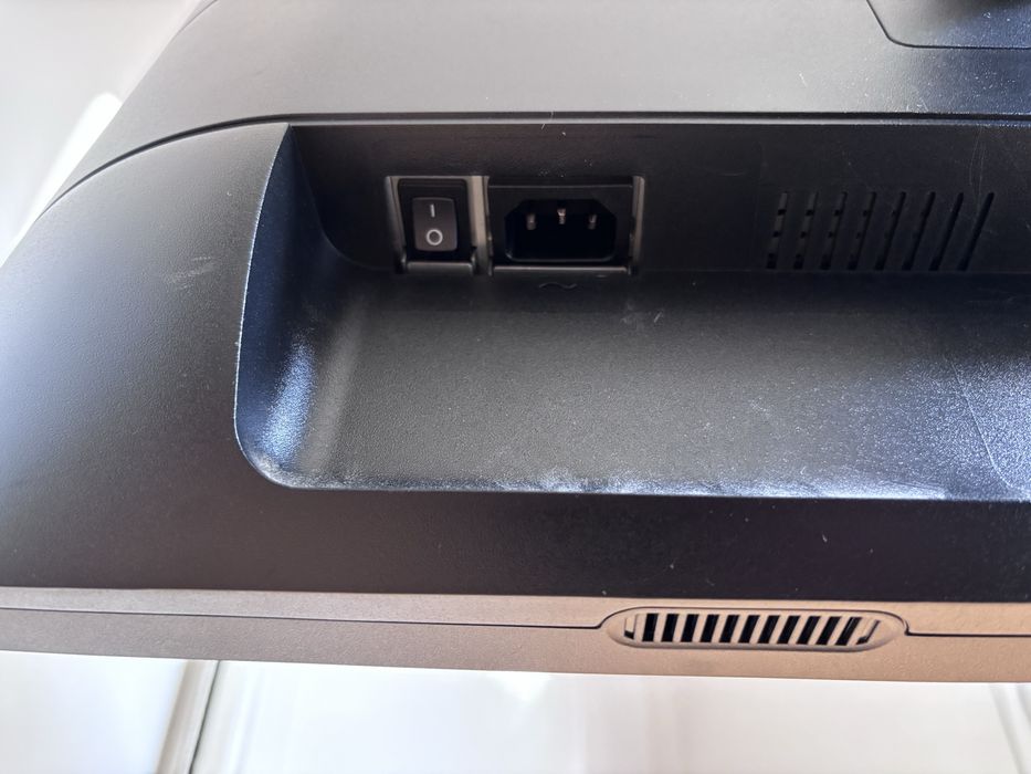 Monitor 24" Philips 243B9 USB hub