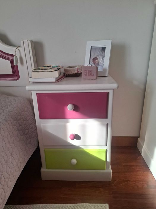 Bonito quarto menina