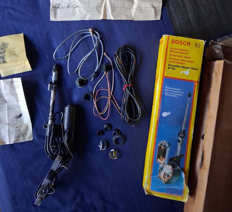 Vendo antena para caros, veja as fotos, bosh