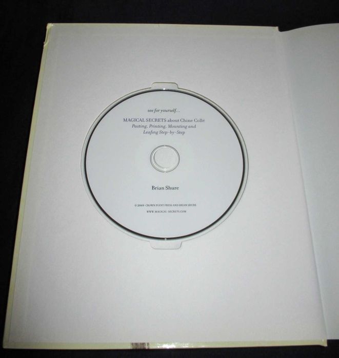 Livro Magical Secrets about Chine Colle inclui DVD
