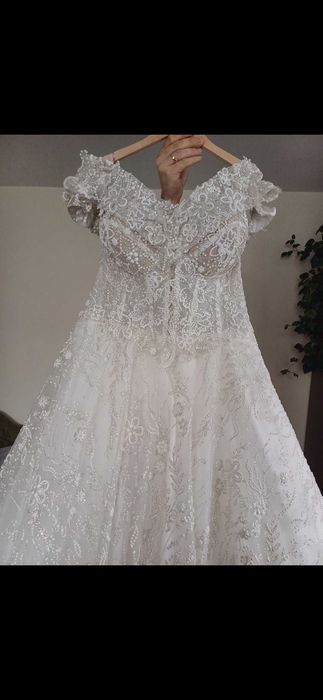 Suknia ślubna ,,Żaklin''