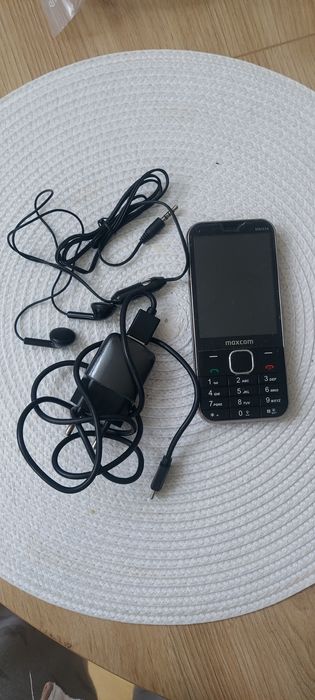 Telefon dla seniora Maxcom MM334