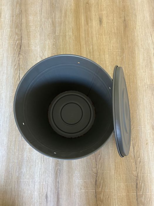 Caixote c/tampa, cinz, 16 l Ikea