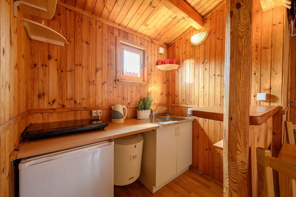 Domki letniskowe, dzialka 4200 m² oraz piekny ogrod - Widok 3