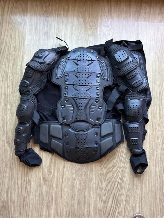 Armadura de proteção (motocross,btt,enduro)