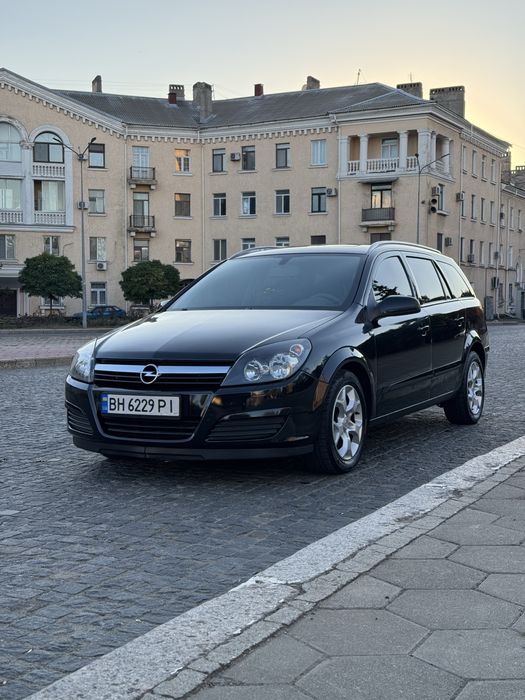 Opel Astra H 2005 1.9 Дизель