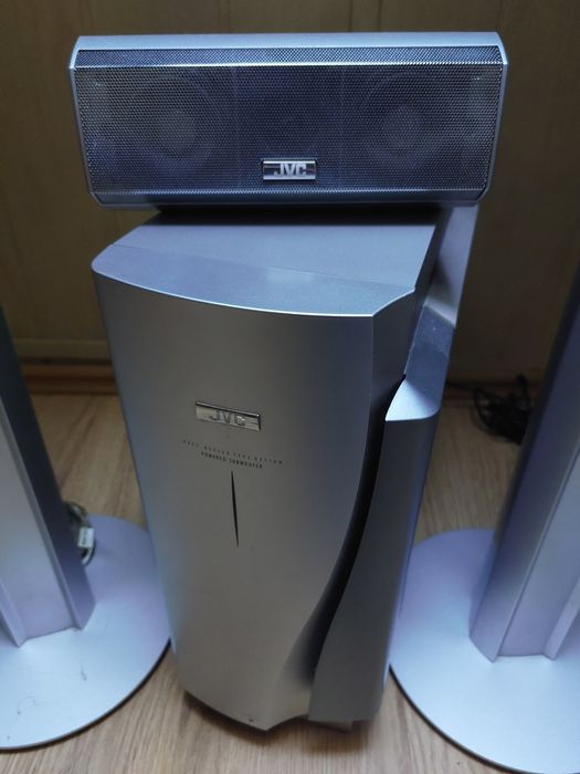 Kino domowe 5.1 JVC