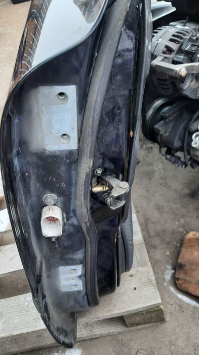 019-26 drzwi prawe Volvo s60 I przednie lub tylne
