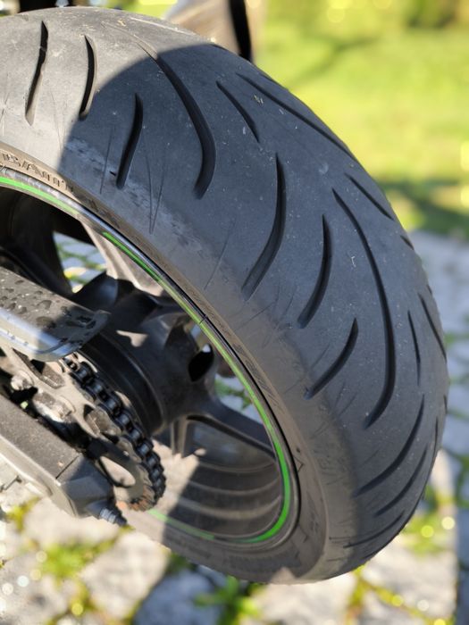 Excelente Kawasaki Z800 ABS