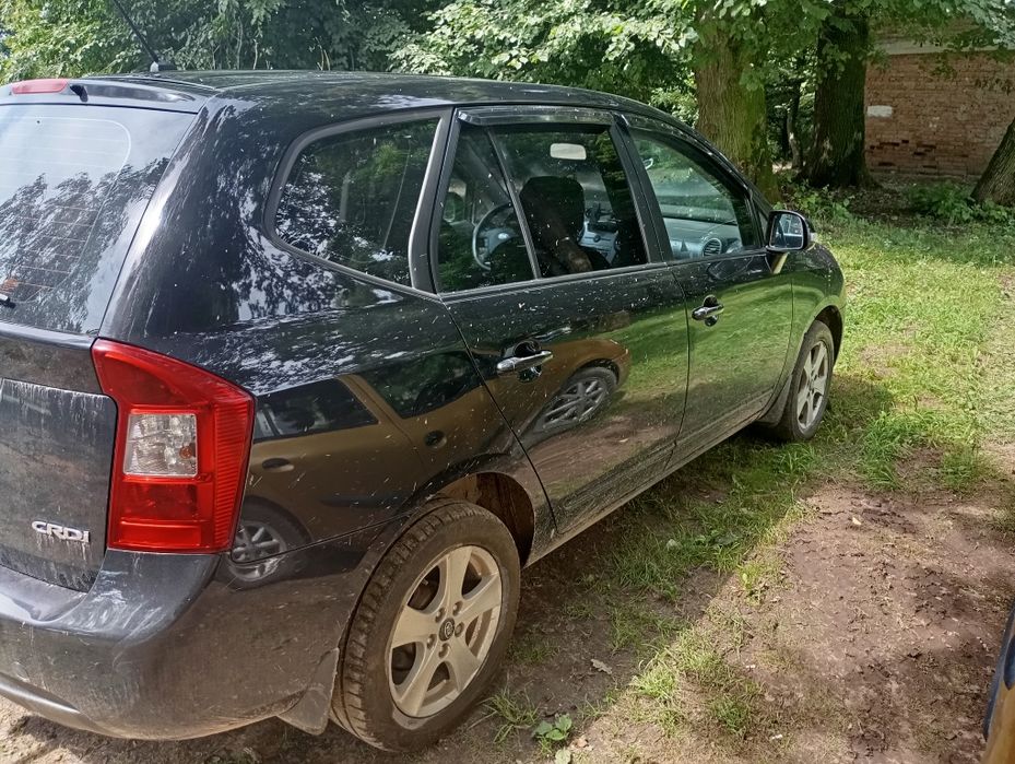 Кіа Каренс 2010р.Омін.