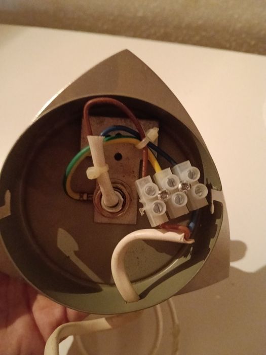 2 Apliques e foco Luz Verde