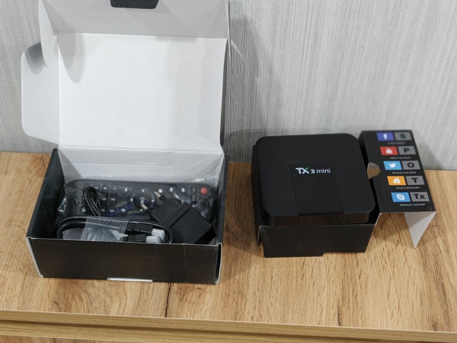 Tanix TX3 mini (Android Smart TV Box  та х96 plus бв бу