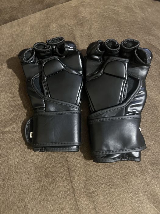 Перчатки для боевых искуств, новые