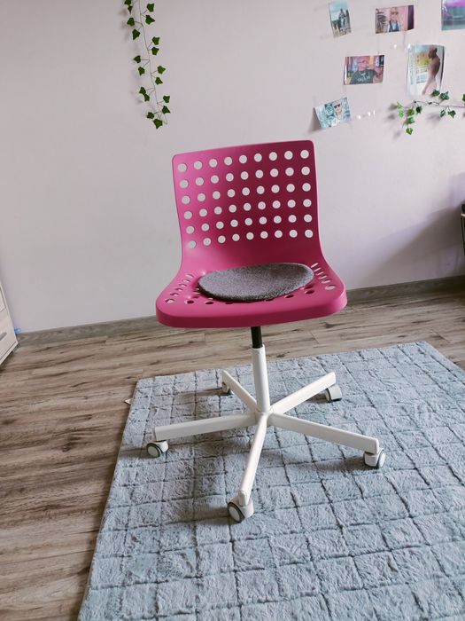 Fotel do biurka, różowy Ikea