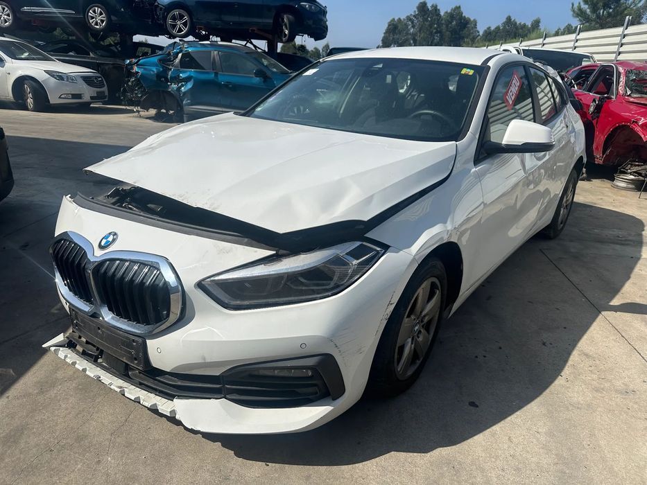 BMW SERIE 1 118i F40 140 CV DE 2020 (CENTRO DE ABATE)