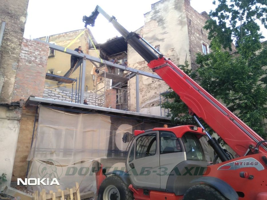 Оренда / Аренда Телескопический погрузчик Manitou, JCB