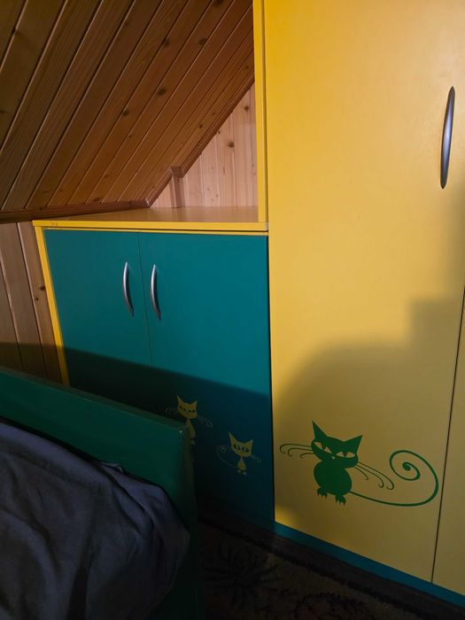 Meble pod skos żółte zielone