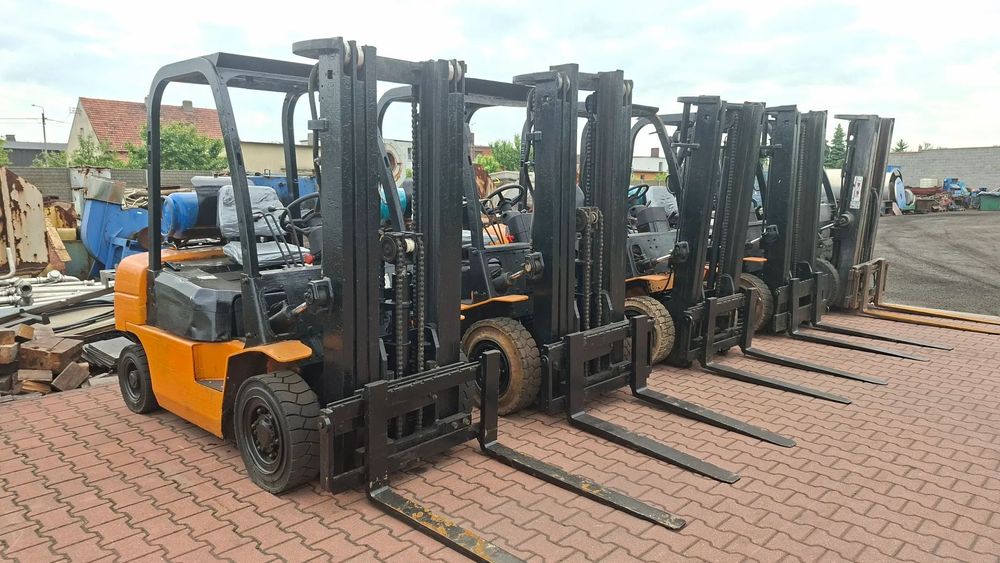 Hangcha CPQD25N  Wożek widłowy 2,5t CPQD25N  Nissan FD02A25Q