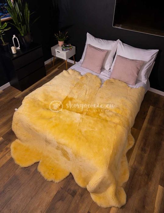 Dywan/ zszywka 8 skór owczych relugan