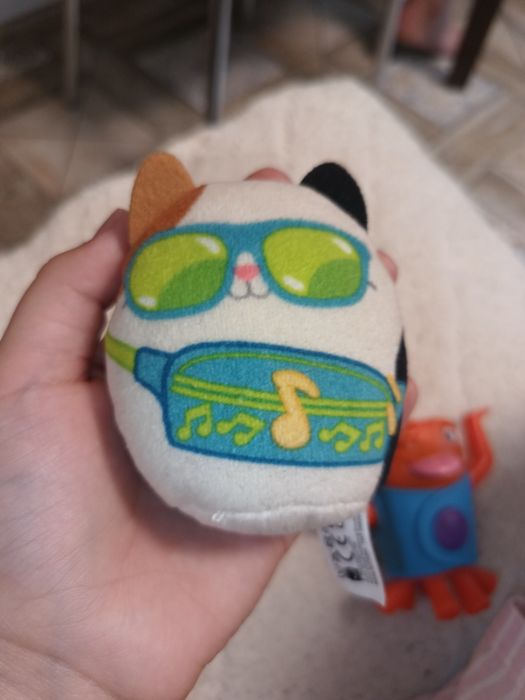Іграшка з макдональдса фірми squishmalow